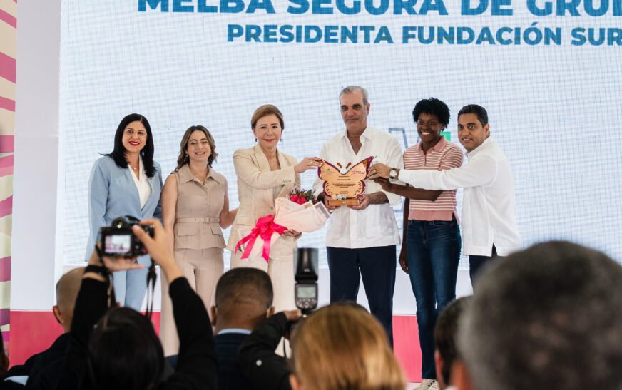 Inauguran Juegos Deportivos de la Mujer 2026 dedicados a Melba Segura de Grullón.