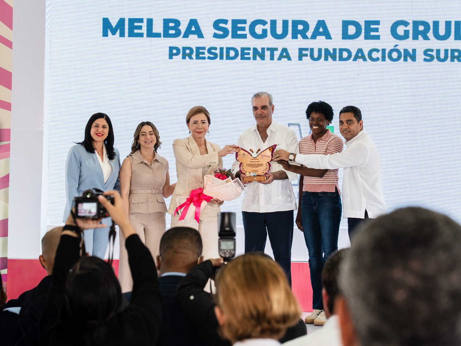 Inauguran Juegos Deportivos de la Mujer 2026 dedicados a Melba Segura de Grullón.