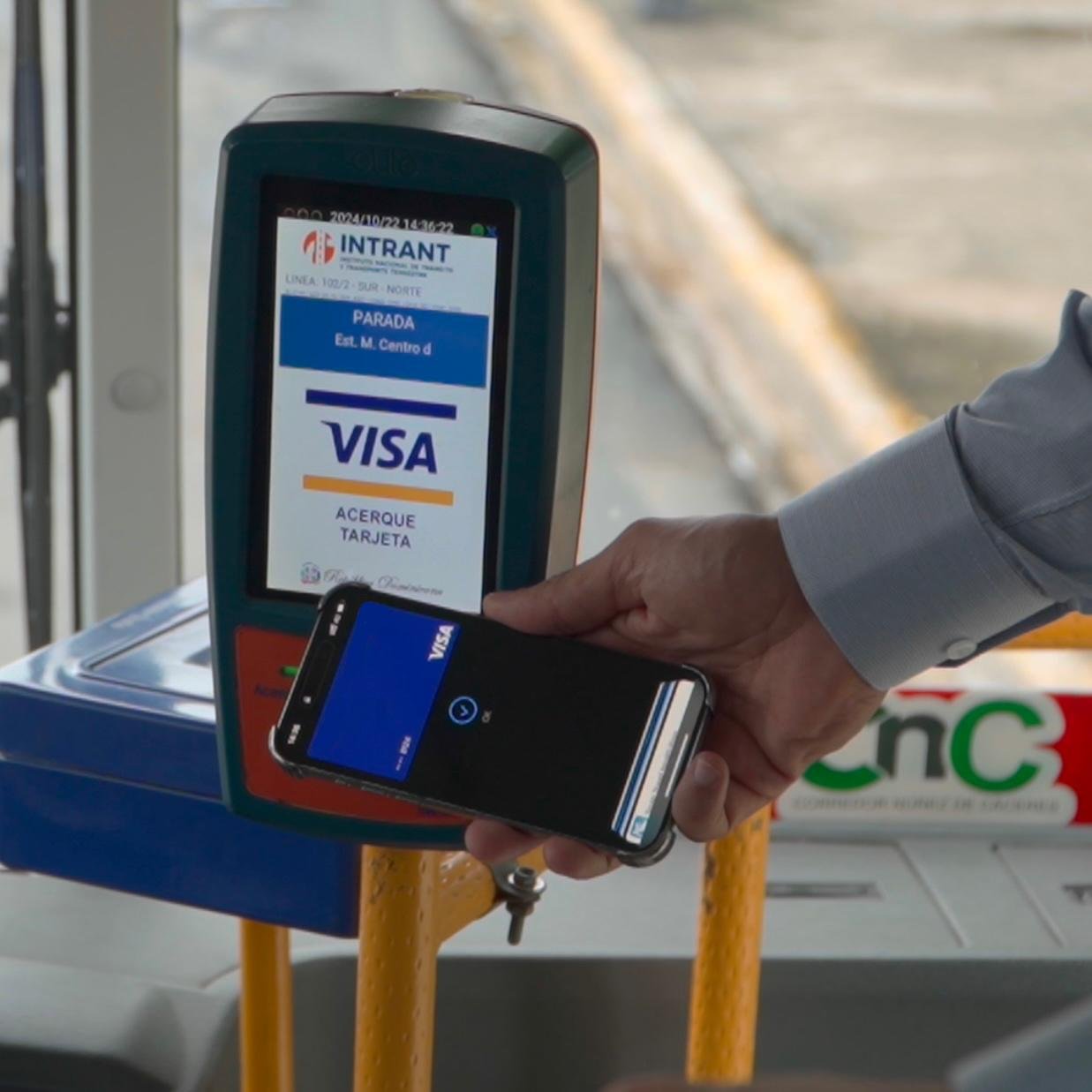 En República Dominicana, pagos sin contacto Visa impulsan una movilidad urbana más ágil para visitantes internacionales.