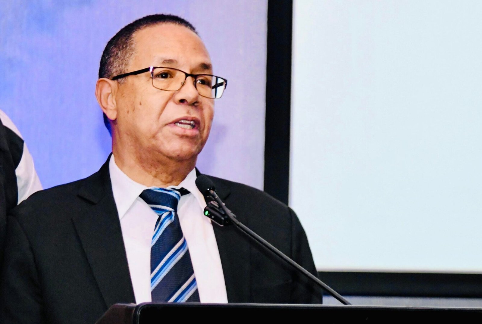 DiarioDigitalRD celebra 20 aniversario y convoca concurso nacional de ensayo sobre periodismo