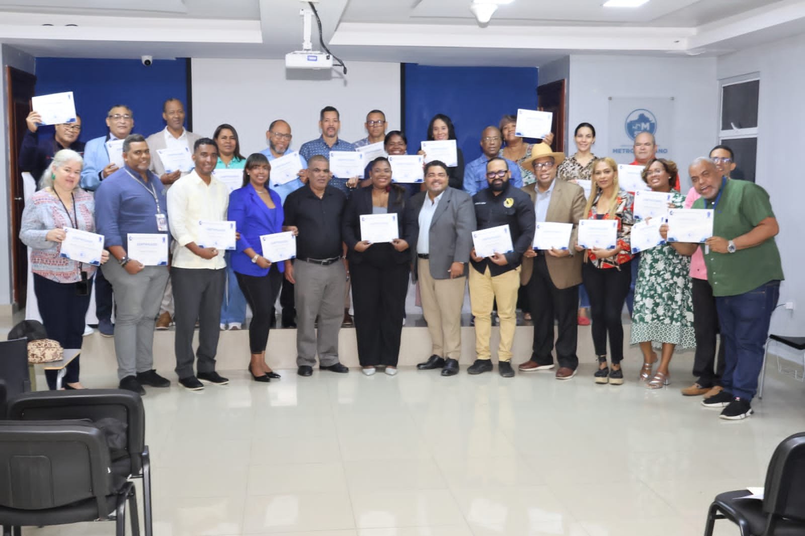 Filial Santo Domingo Oeste del SNTP realiza exitoso primer taller de inducción estatutaria y firma convenio de cooperación