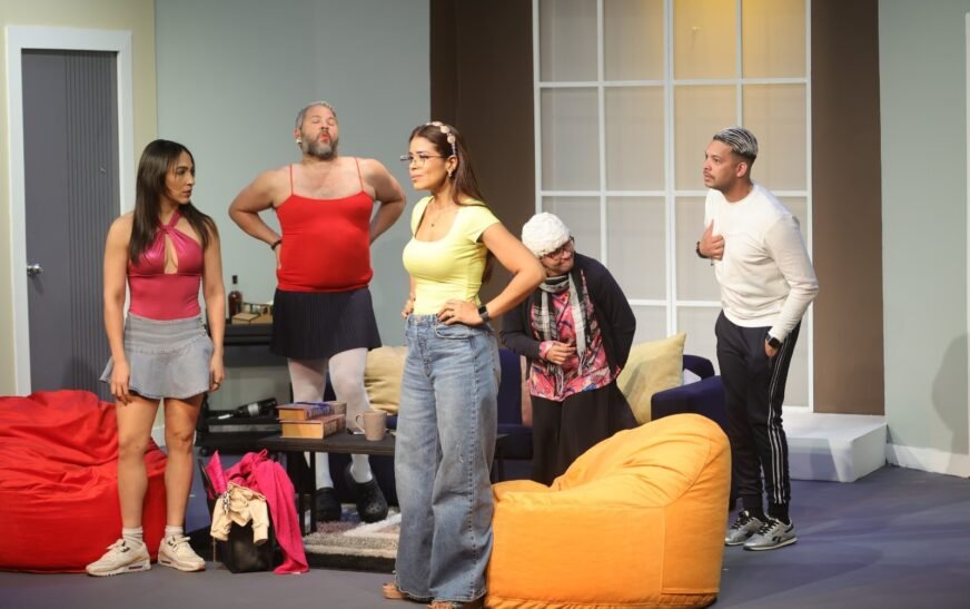 “Mi Mujer es el Plomero” regresa en abril al Teatro Nacional.