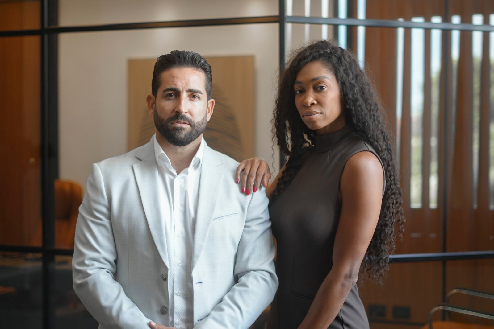 Larimar City refuerza su expansión comercial con la organización de su canal deventas en República Dominicana.