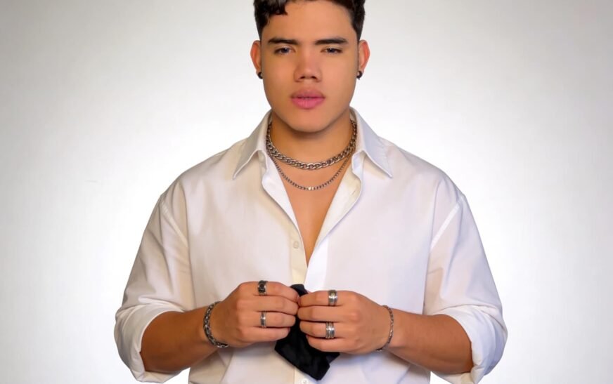ROBER G estrena “Piel Canela”, una propuesta sensual del género urbano