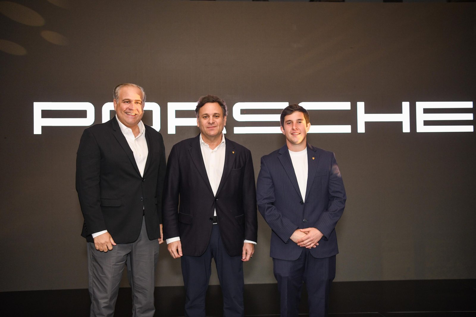 Tecnología híbrida de Porsche eleva el rendimiento deportivo con mayor eficiencia energética