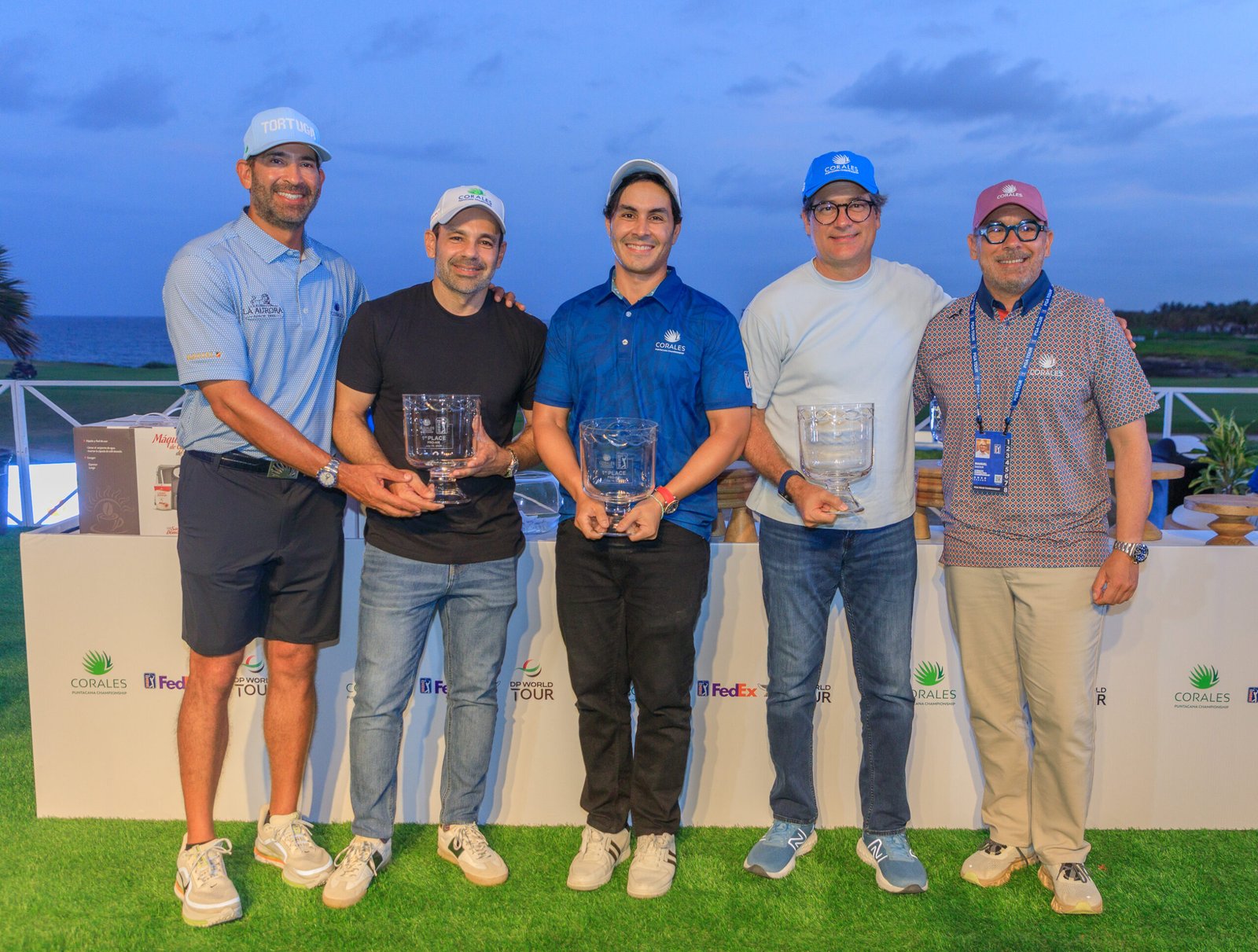 Golfistas profesionales y amateurs compiten en torneo Pro-Am durante la 9.ª edición del Corales Punta cana Championship PGA TOUR 2026