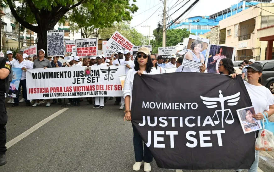Perito atribuye colapso del techo de Jet Set a sobrecarga cinco veces superior a la prevista.