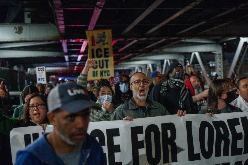 Protestan contra ICE en Nueva York en la zona donde un dominicano fue herido de bala.